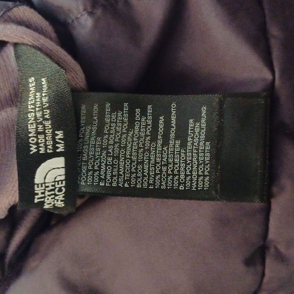 The North Face Mossbud Insulated Reversible Puffer Jacket Size M Packable Plum - Picture 2 of 14